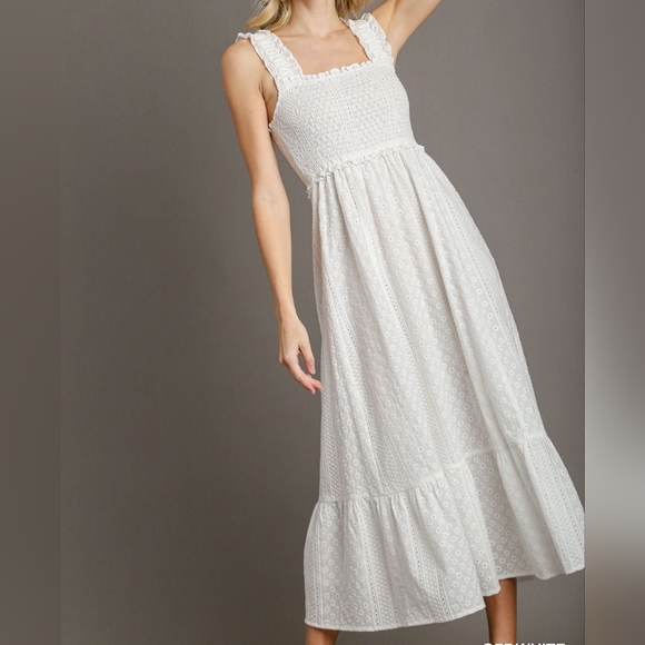 Beach Summer Maxi Dress - Picture 2 of 9